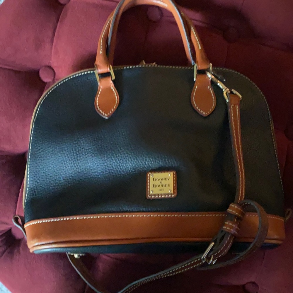 Authentic Dooney & Bourke black pebble leather purse